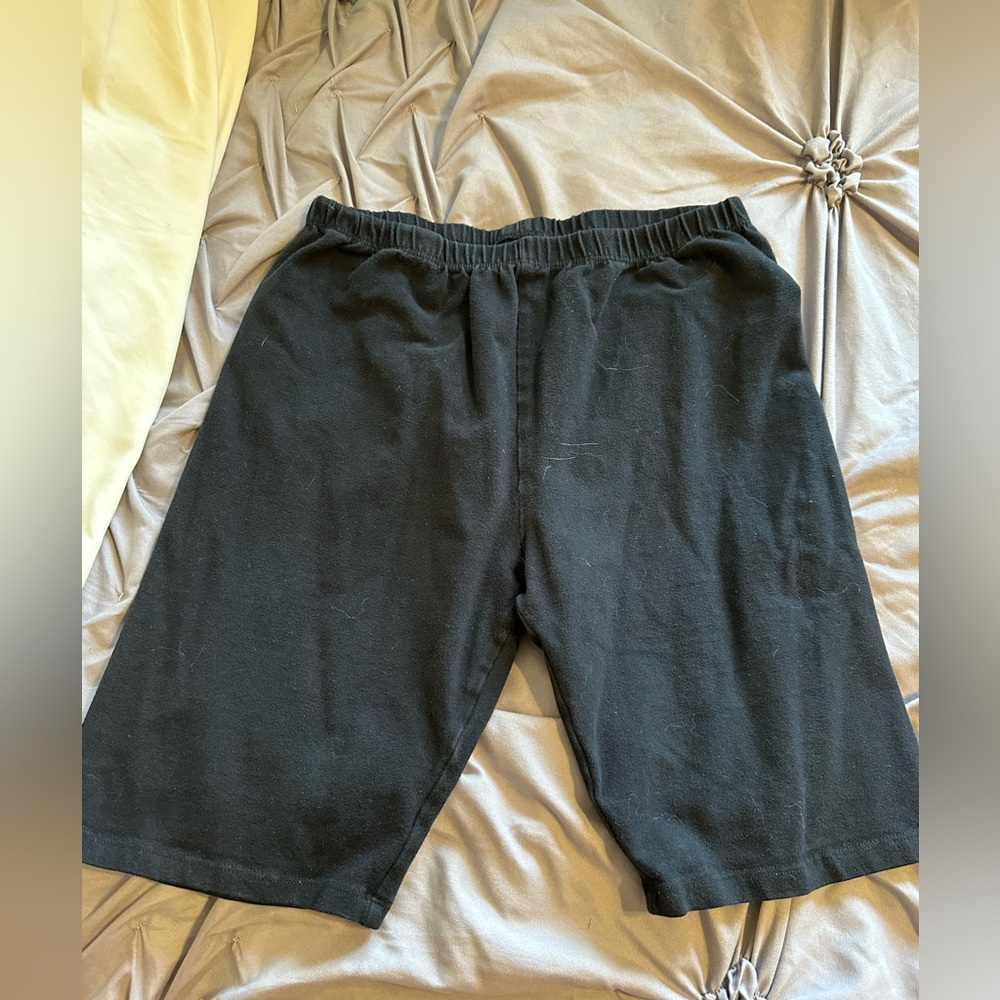 Big girls The Children’s Place Black Biker Shorts Size XXL